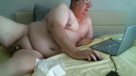 justmedm64 online show from February 6, 9:49 pm