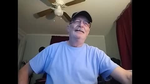 kabriggs137 online show from January 9, 1:08 am