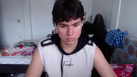 kafer online show from December 19, 6:49 pm