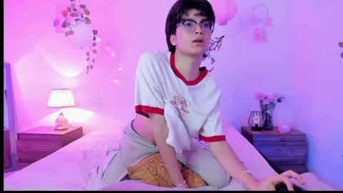 Kai online show from March 31, 8:54 pm