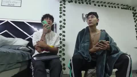 Kai online show from December 5, 12:29 am