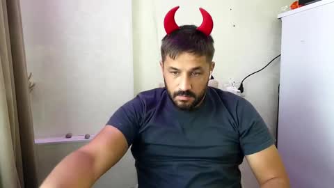 kaifik online show from November 2, 1:43 am