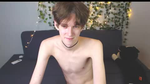 slutkai online show from September 12, 7:58 pm