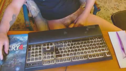 Snapshot of kaiuty chatting on December 17, 4:22 pm Leon online show from December 17, 4:22 pm