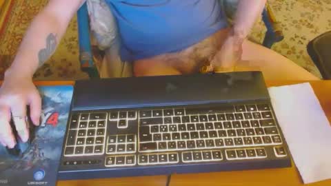 Snapshot of kaiuty chatting on December 24, 6:50 pm Leon online show from December 24, 6:50 pm