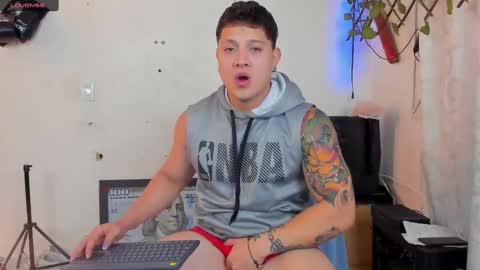 Snapshot of kaledd_musclee chatting on March 8, 4:58 pm Kaledd musclees room Master online show from March 8, 4:58 pm