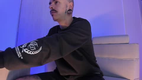 Kale online show from March 31, 11:23 am