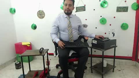 Kaleth online show from May 31, 7:53 am