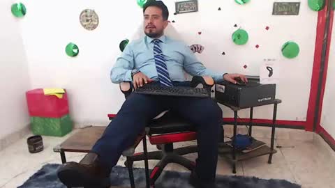 Kaleth online show from July 6, 1:41 pm
