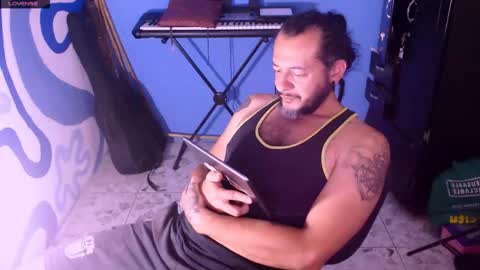 Karu online show from April 21, 1:42 am