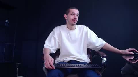 KaydenDrew online show from December 17, 5:47 am