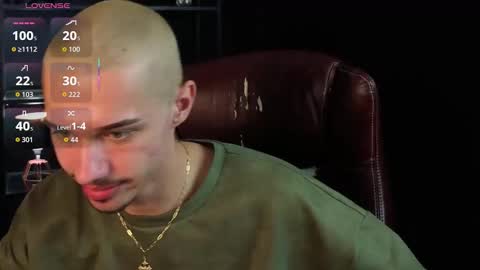 KaydenDrew online show from March 25, 9:46 am