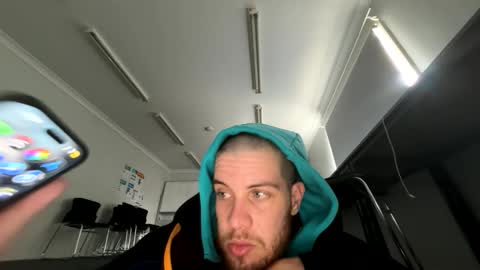 Kinkyaussielad online show from May 5, 3:41 am
