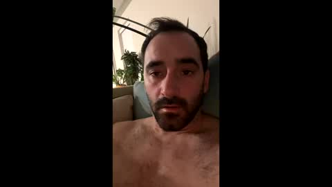 keepquietj online show from May 5, 4:36 am