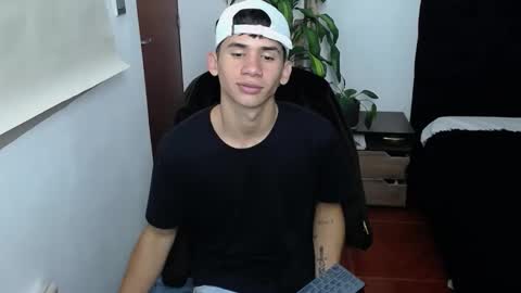 keibim_tubebe online show from May 21, 4:08 am