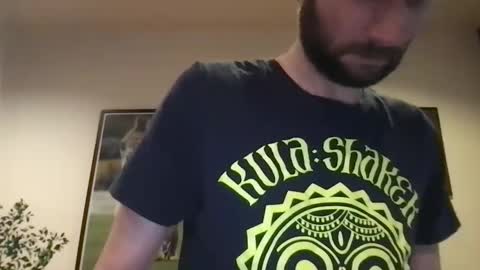 Snapshot of kelkun2828 chatting on December 14, 6:41 pm kelkun2828 online show from December 14, 6:41 pm