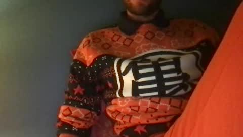 Snapshot of kelkun2828 chatting on December 30, 2:08 pm kelkun2828 online show from December 30, 2:08 pm