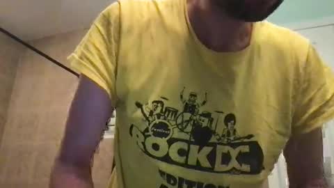 Snapshot of kelkun2828 chatting on October 16, 3:31 pm kelkun2828 online show from October 16, 3:31 pm