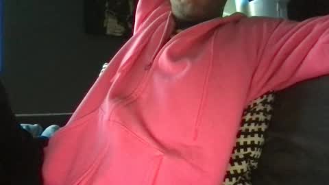 Snapshot of kelkun2828 chatting on January 12, 12:18 am kelkun2828 online show from January 12, 12:18 am