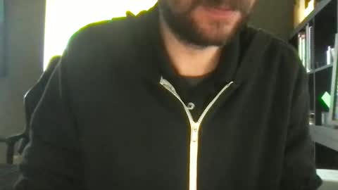 Snapshot of kelkun2828 chatting on December 11, 4:48 pm kelkun2828 online show from December 11, 4:48 pm