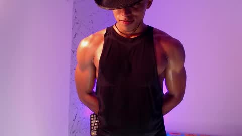 ken__owensx online show from March 4, 6:26 pm