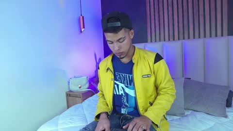 Snapshot of ken_boy_ chatting on January 31, 2:48 am   online show from January 31, 2:48 am