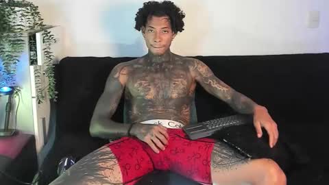 kendrick brown online show from November 3, 12:15 am