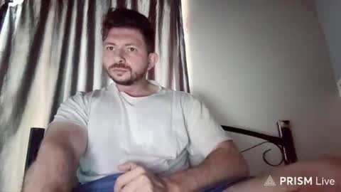 kenerkener online show from April 18, 2:07 pm