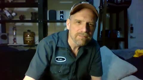 Snapshot of kenkuddles chatting on February 19, 12:25 am Ken Kuddles online show from February 19, 12:25 am