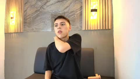 kenny_hank online show from April 13, 3:40 am