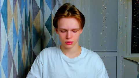 kenordi online show from April 4, 5:43 pm