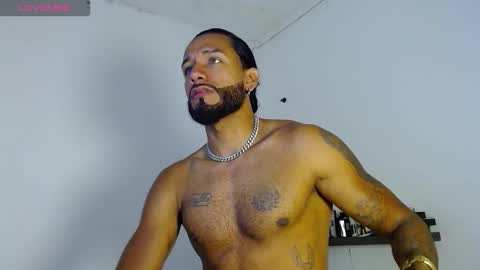 kerian_cooper online show from September 22, 5:45 pm