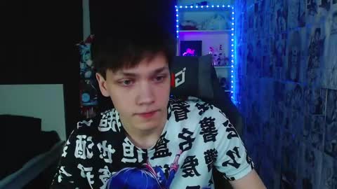 Kevin online show from February 23, 4:44 am