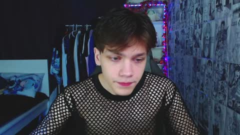 Kevin online show from December 18, 4:20 am