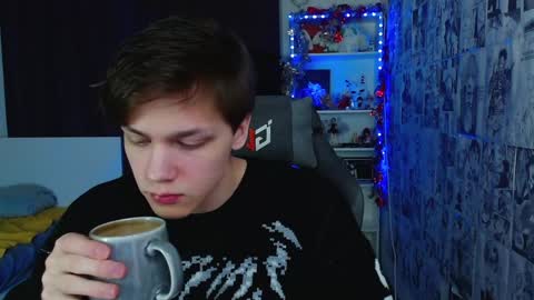 Kevin online show from January 22, 3:41 am