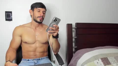 kevin_malone22 online show from November 30, 11:29 pm