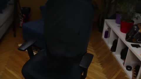 Kev online show from November 9, 11:25 am