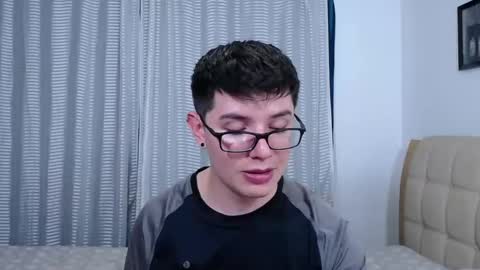 Kevin online show from November 8, 11:30 pm