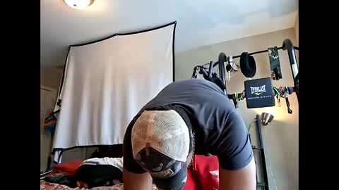 Keybump online show from February 5, 4:36 pm