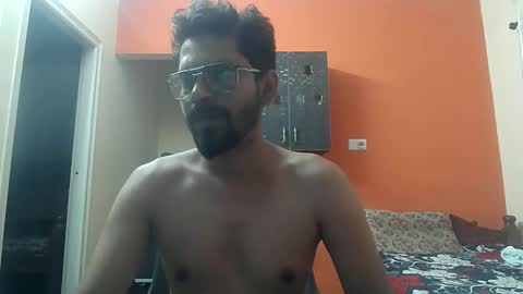 Khan3043 online show from February 3, 4:45 pm