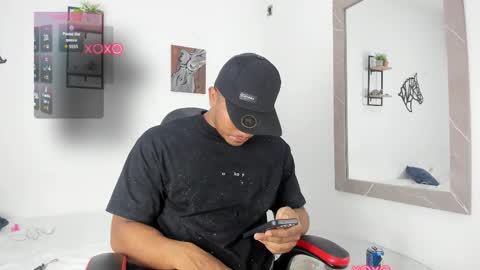 Snapshot of khen_west1 chatting on October 20, 6:56 pm khen_west1 online show from October 20, 6:56 pm