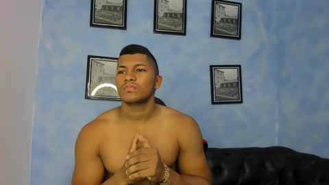 Snapshot of khen_west1 chatting on October 27, 8:11 pm khen_west1 online show from October 27, 8:11 pm