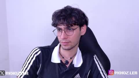 khozler_ online show from February 13, 4:30 am