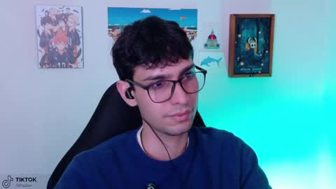 khozler_ online show from June 4, 11:43 pm