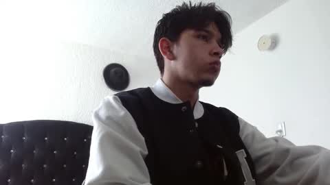 Snapshot of kianryu chatting on September 12, 5:02 pm Adrian  Chlloe online show from September 12, 5:02 pm