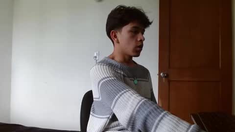 Snapshot of kianryu chatting on October 8, 9:08 pm Adrian  Chlloe online show from October 8, 9:08 pm