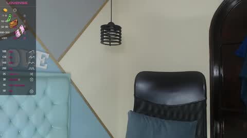 Kilian xxx online show from December 21, 12:16 pm