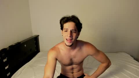 killua_parker online show from April 14, 9:58 pm