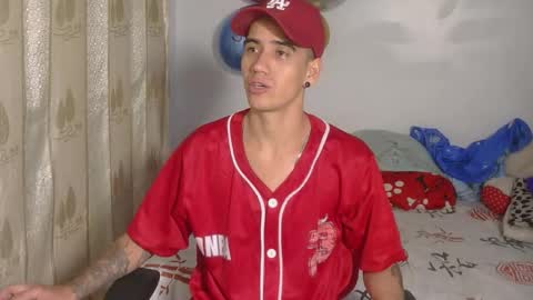 Snapshot of kilyan_ chatting on October 26, 9:44 am jahn online show from October 26, 9:44 am