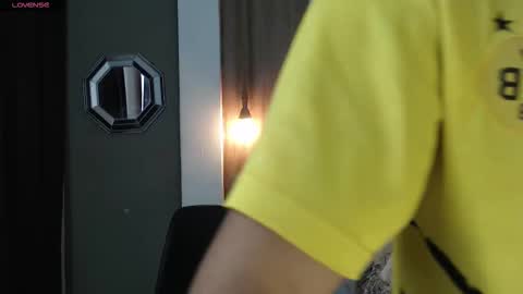 KIM online show from March 1, 1:00 pm